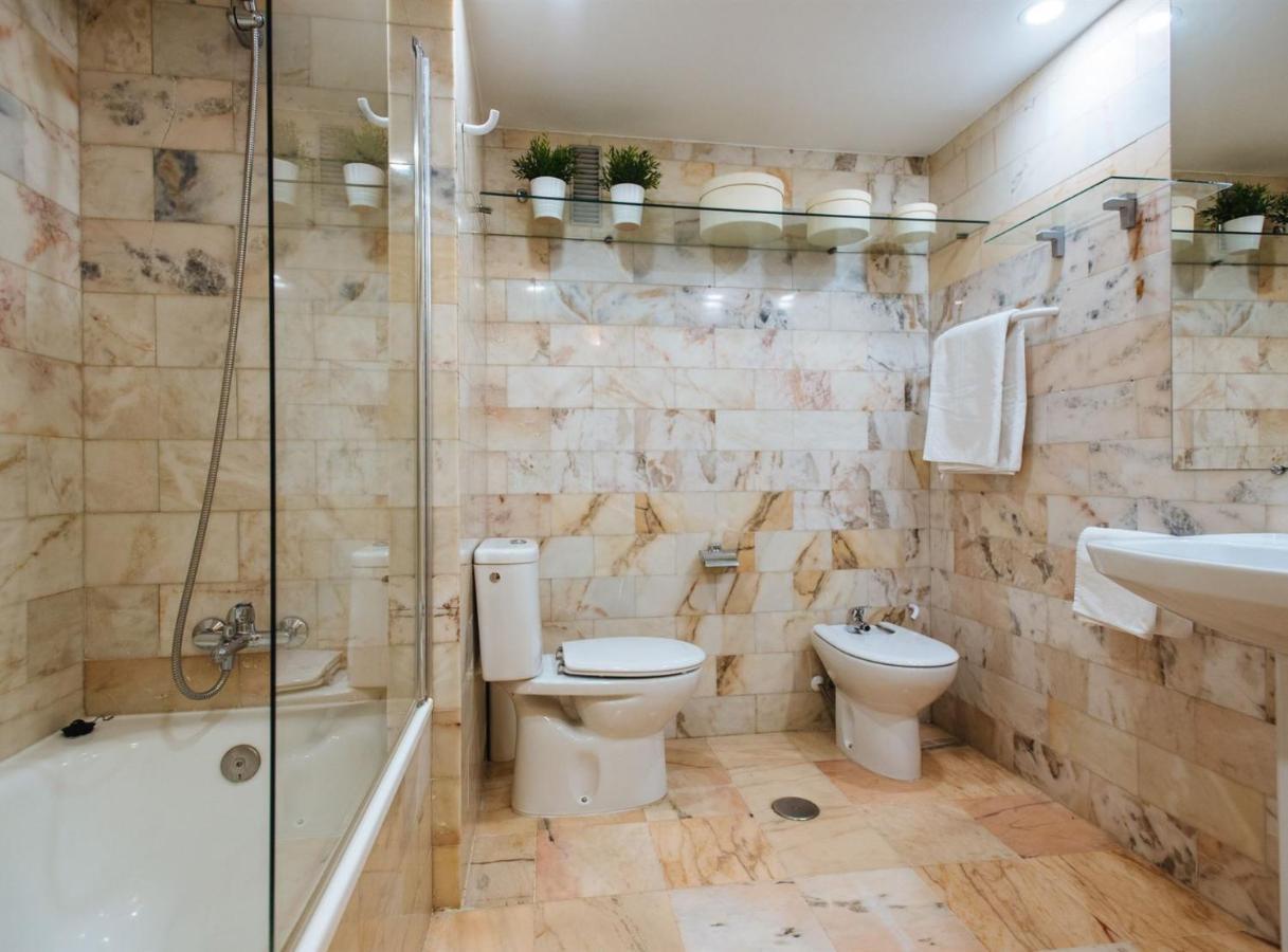Pajaritos - Private Parking Included Apartment